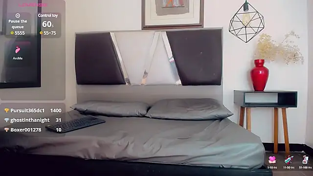 hilary rodriguez online show from 02.07.25