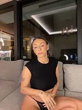 SexOnMyLvL online show from 10.24.25