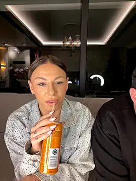 SexOnMyLvL online show from 11.06.25