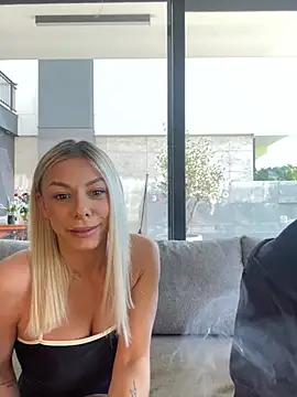 SexOnMyLvL online show from 04.11.26