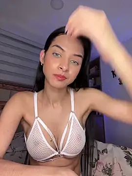 violetta-brown1 online show from 12.15.24