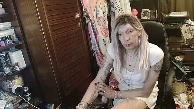 Ombeline1 online show from 04.15.26