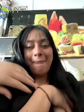 Juana19 online show from 09.13.25