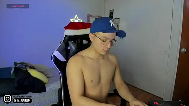 AustinSummerr online show from 12.06.24