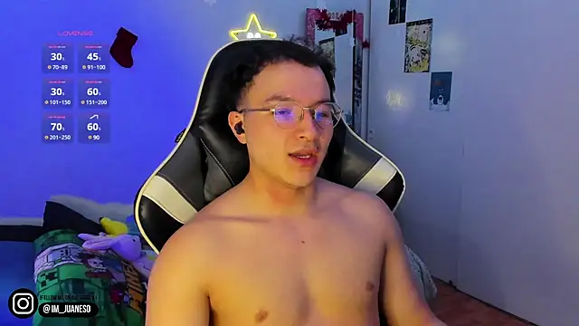 AustinSummerr online show from 01.03.25
