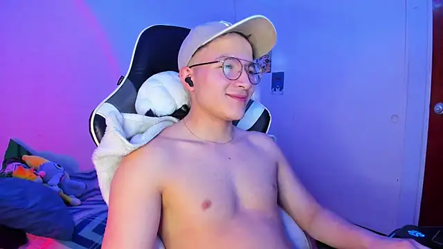 AustinSummerr online show from 02.01.25