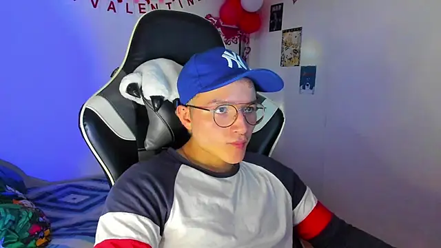 AustinSummerr online show from 02.10.25