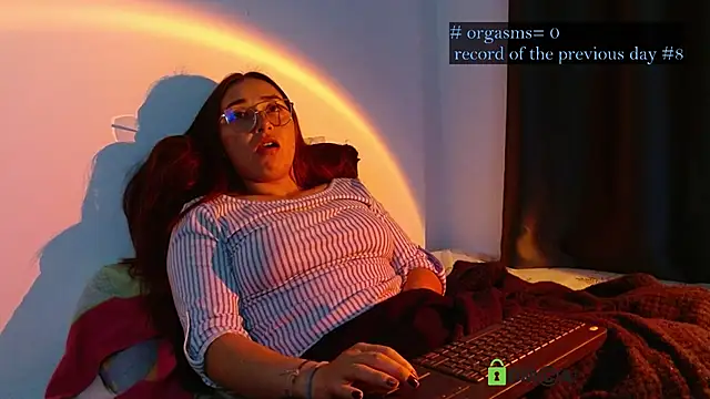 Hot Candy  online show from 10.20.25