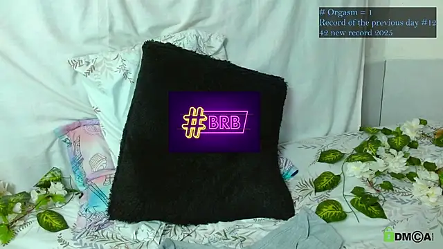 Hot Candy  online show from 02.03.26