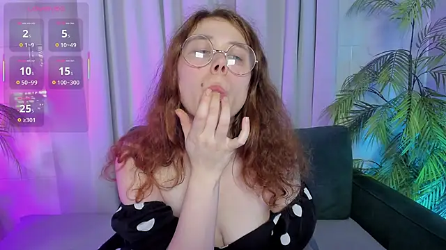 SophiePure online show from 10.07.25