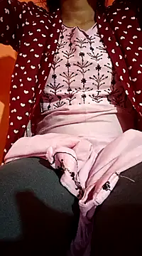 Snapshot of Mangla_Bhabhi chatting on 01.06.25 Mangla Bhabhi online show from 01.06.25