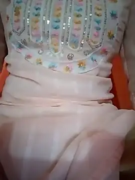 Snapshot of Mangla_Bhabhi chatting on 02.26.25 Mangla Bhabhi online show from 02.26.25