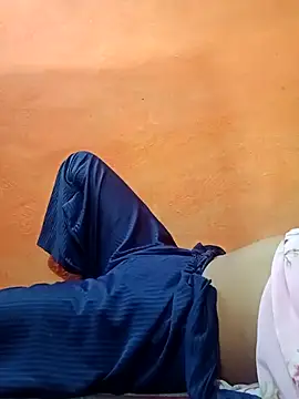 Snapshot of Mangla_Bhabhi chatting on 09.16.25 Mangla Bhabhi online show from 09.16.25