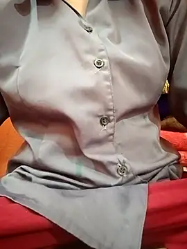 Snapshot of Mangla_Bhabhi chatting on 10.11.25 Mangla Bhabhi online show from 10.11.25