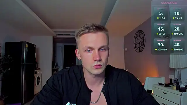 Snapshot of Samuel_Andrew chatting on 05.09.26 Samuel Andrew online show from 05.09.26