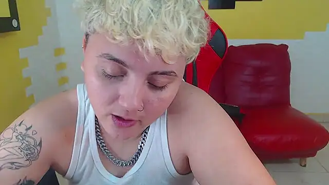 isabeautyx19 online show from 12.23.24