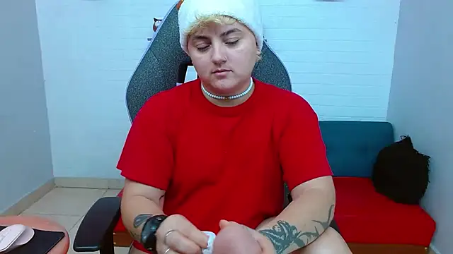 isabeautyx19 online show from 12.29.24