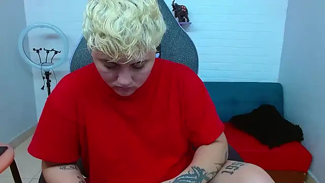 isabeautyx19 online show from 12.29.24