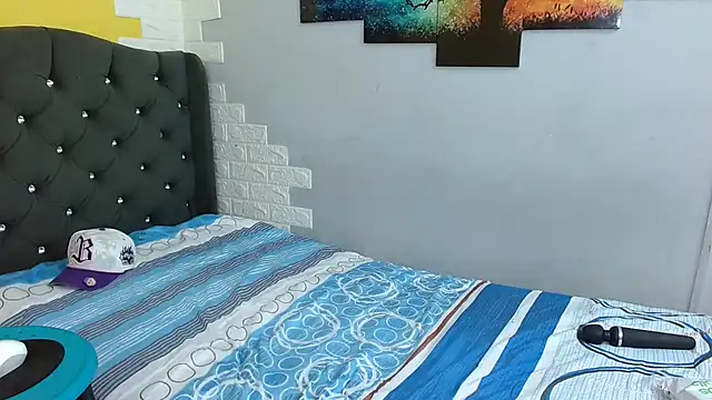 isabeautyx19 online show from 10.04.25