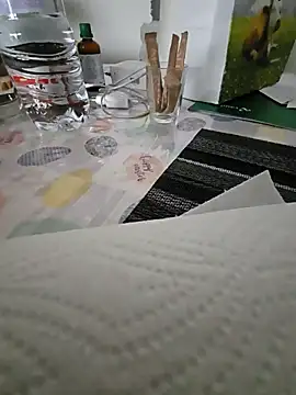 mia69x online show from 04.12.26