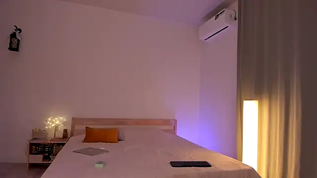 loove melody online show from 10.15.25