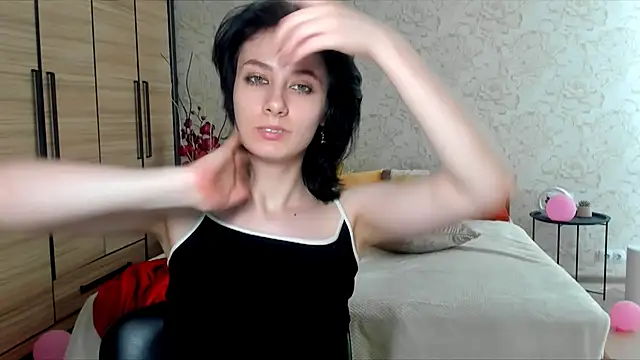 Snapshot of JulisSweet chatting on 03.10.25 JulisSweet online show from 03.10.25