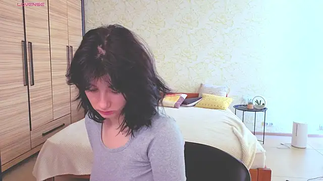 Snapshot of JulisSweet chatting on 09.19.25 JulisSweet online show from 09.19.25