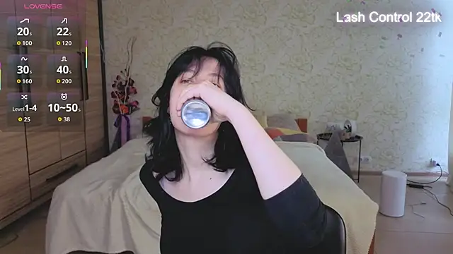 JulisSweet online show from 04.10.26