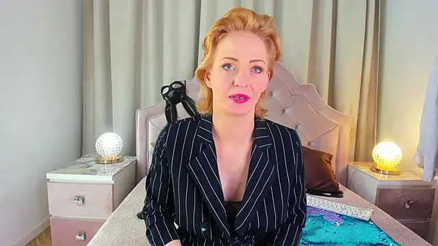 SquirtyAlisa online show from 03.18.25