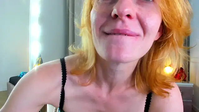 SquirtyAlisa online show from 09.12.25