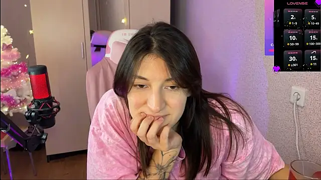 Katrin  kiss online show from 01.08.25
