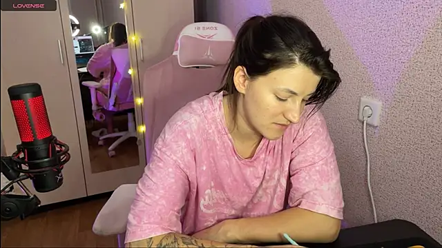 Katrin  kiss online show from 01.10.25