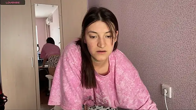 Katrin  kiss online show from 01.11.25