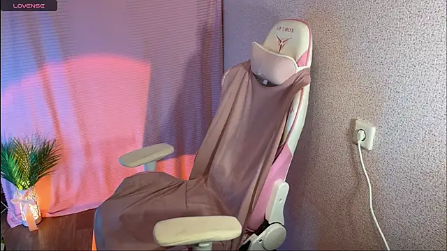 Katrin  kiss online show from 10.01.25