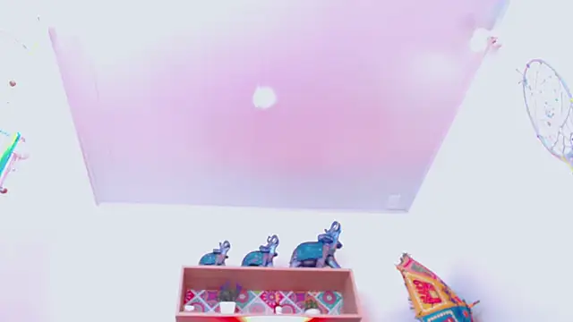 Snapshot of SARA_VAL3NTINA_ chatting on 10.08.25 SARA VAL3NTINA online show from 10.08.25