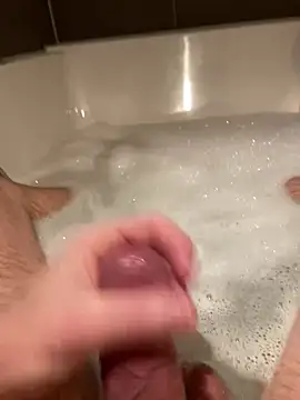 Snapshot of LivingLegend1978 chatting on 01.01.25 LivingLegend1978 online show from 01.01.25