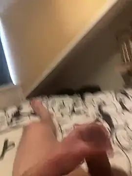 Snapshot of LivingLegend1978 chatting on 02.15.25 LivingLegend1978 online show from 02.15.25