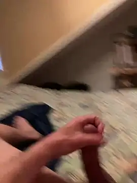 Snapshot of LivingLegend1978 chatting on 03.20.25 LivingLegend1978 online show from 03.20.25