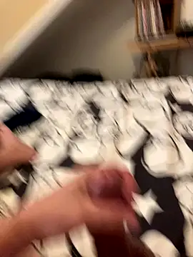 Snapshot of LivingLegend1978 chatting on 09.14.25 LivingLegend1978 online show from 09.14.25