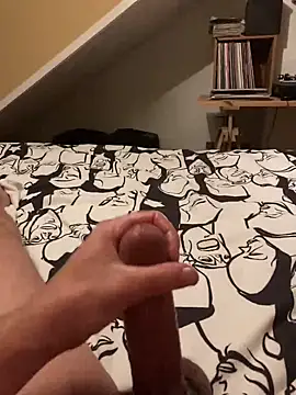 Snapshot of LivingLegend1978 chatting on 09.24.25 LivingLegend1978 online show from 09.24.25