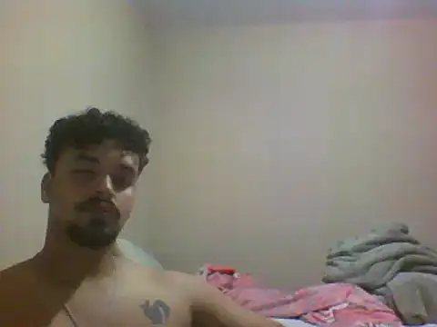 Snapshot of Xcumshot33 chatting on 12.10.24 Xcumshot33 online show from 12.10.24