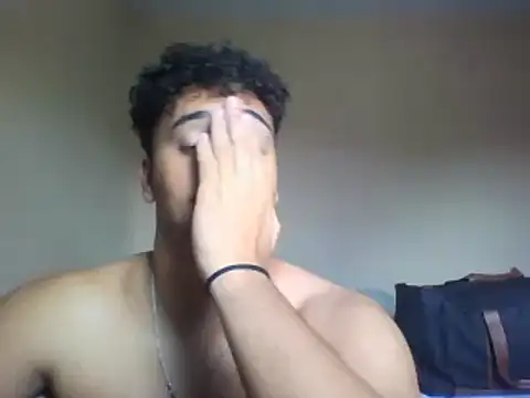 Snapshot of Xcumshot33 chatting on 12.13.24 Xcumshot33 online show from 12.13.24