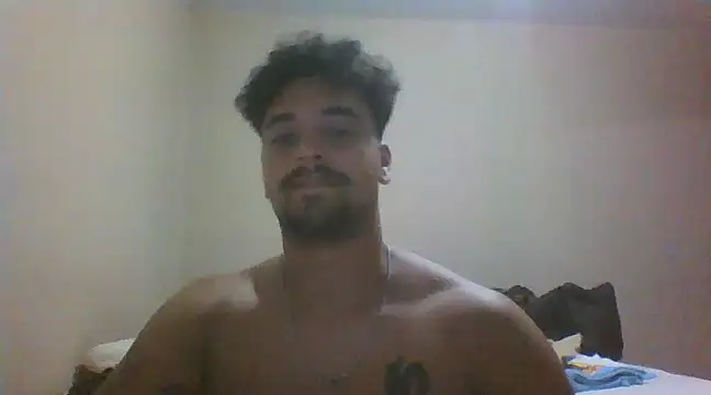 Snapshot of Xcumshot33 chatting on 01.10.25 Xcumshot33 online show from 01.10.25