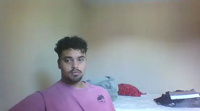 Snapshot of Xcumshot33 chatting on 02.13.25 Xcumshot33 online show from 02.13.25