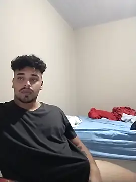 Snapshot of Xcumshot33 chatting on 02.26.25 Xcumshot33 online show from 02.26.25