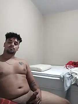 Snapshot of Xcumshot33 chatting on 03.11.25 Xcumshot33 online show from 03.11.25