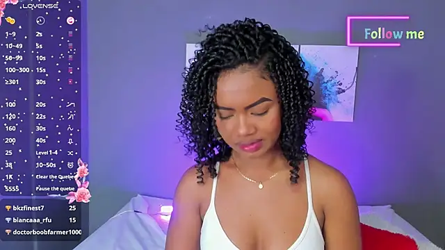 EmmaSmith06 online show from 03.13.25