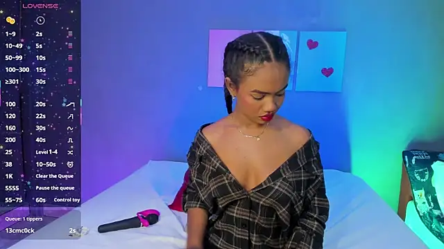 EmmaSmith06 online show from 09.09.25