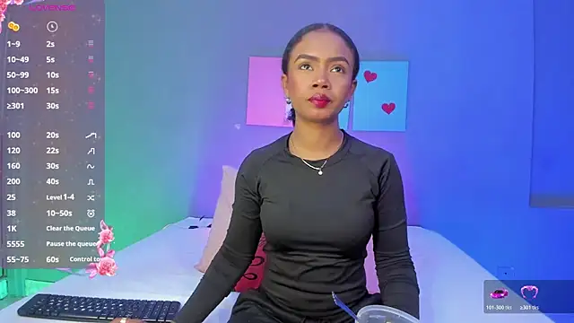 EmmaSmith06 online show from 11.06.25