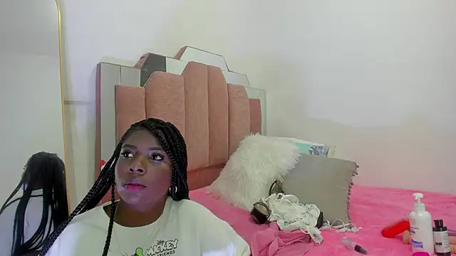 LoveQueen2 online show from 02.01.25